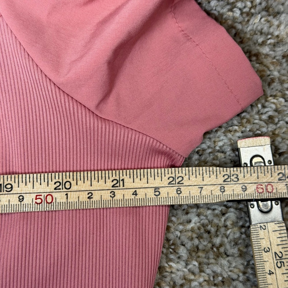 Hanes Comfort Fit Womens Scrub Set Large Rose Pink V-Neck Top Jogger Pants L/G - Picture 13 of 13